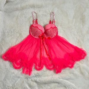 Victoria’s Secret hot pink 34D ruffle mesh babydoll slip